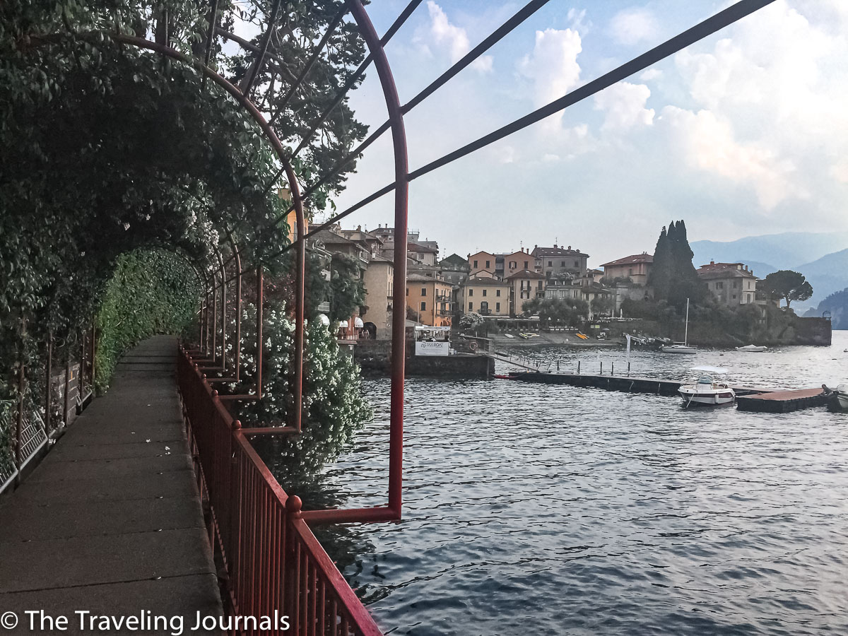Leisure stroll from Varenna Ferry Station to Fiumelatte, Paseando en Varenna
