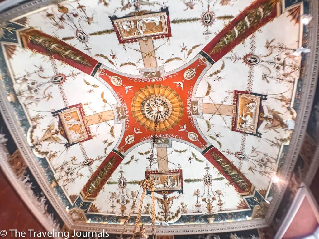 Painted ceiling in Villa Carlotta