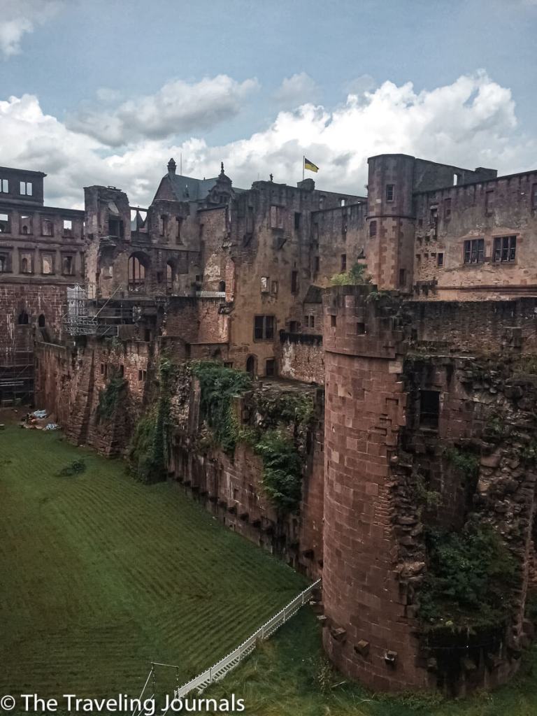 heidelberg, heidelberg castle, castillo heidelberg, Königstuhl, The King's Seat, el asiento del rey, hill, montaña, panoramic view, vista panoramica, verano en Heilderberg, Universidad de heidelberg, Heidelberg University, German Renaissance Architecture, Apothecary Museum, ruinas del castillo heidelberg, farmacias, arquitectura renacentista alemana, Museo del Boticario, the world's largest wine barrel, history of pharmacies and dispensaries, dispensaries,barril de vino más grande del mundo, funicular, Heidelberg Mountain rail; the funicular, tren de montaña, vistas de heidelberg, views of Heidelberg